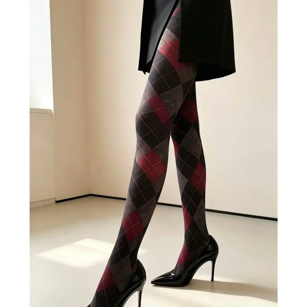 NWT Retro Black, Red & Brown Argyle Plaid Tights